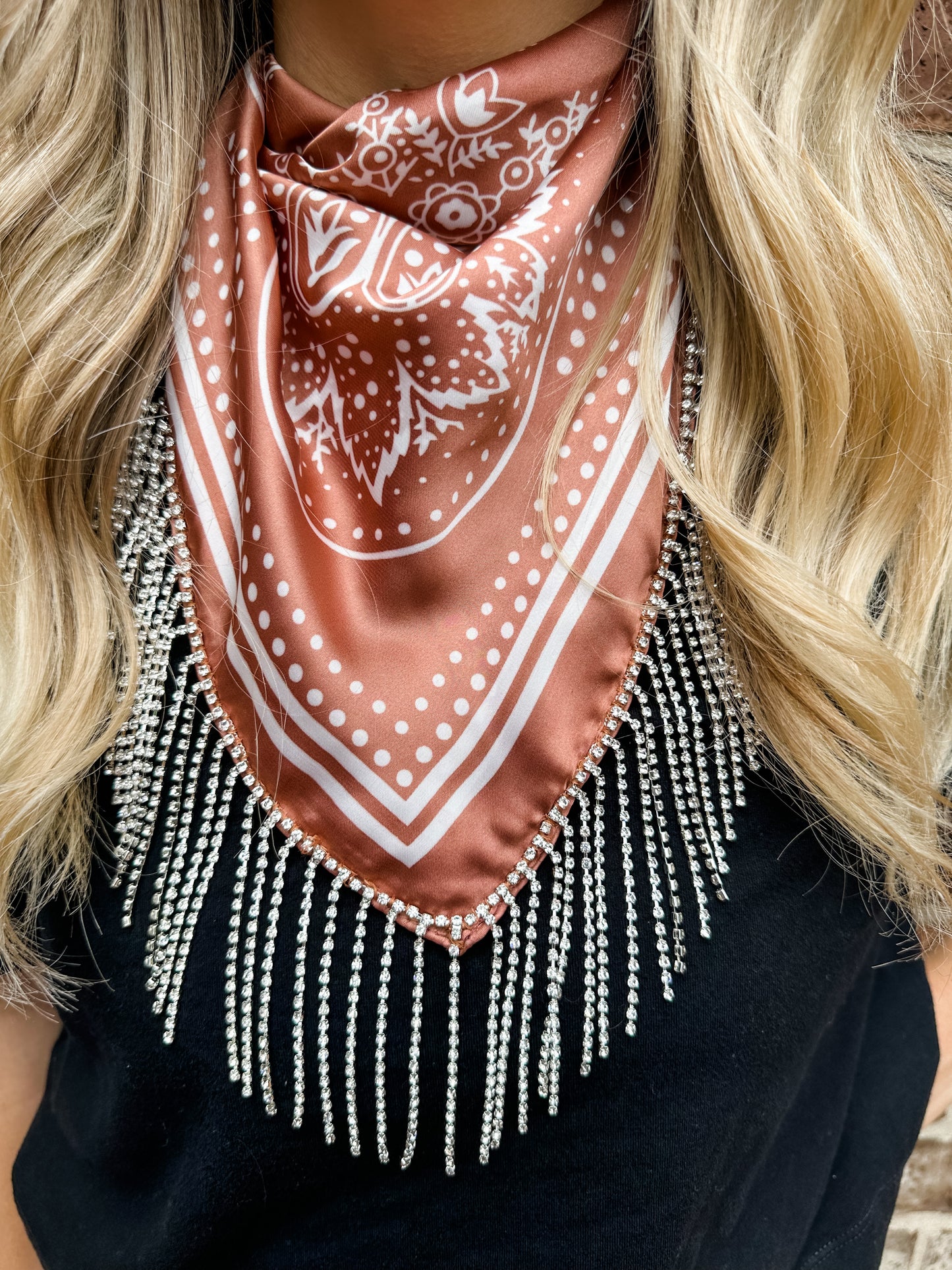 ELSON RHINESTONE FRINGE BANDANA-RUST
